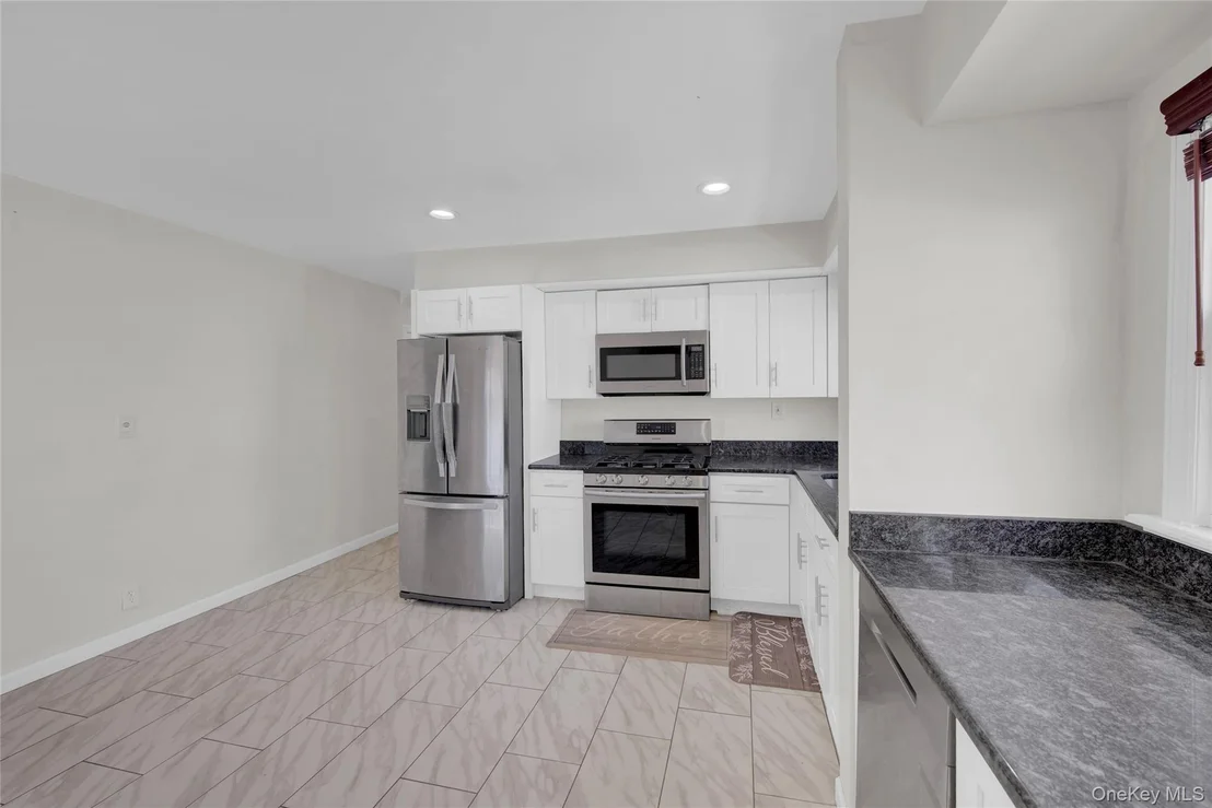 Photo of 1210 Emma Place