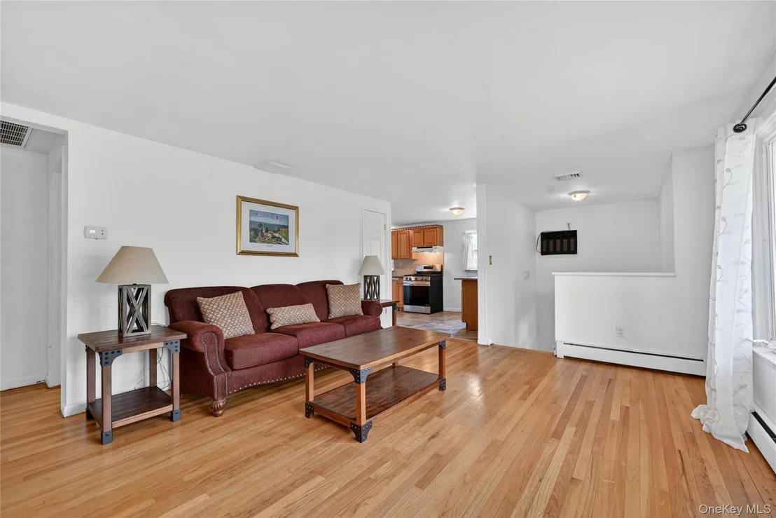 Photo of 31 Monarch Drive