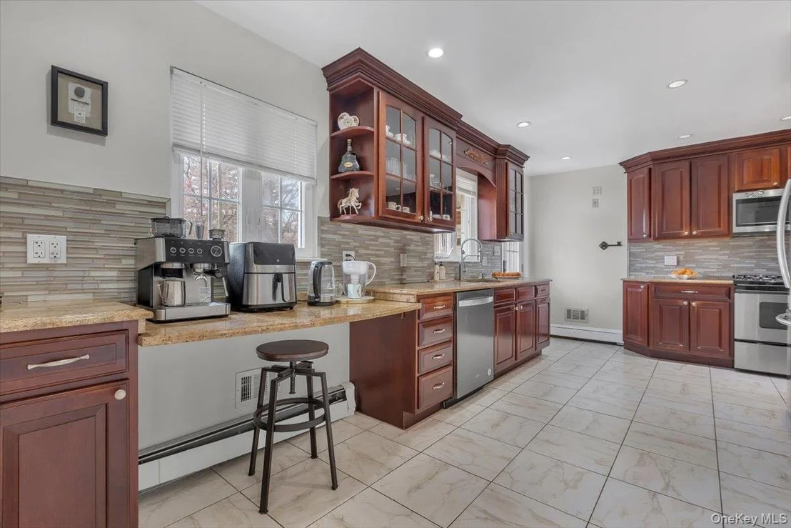 Photo of 47 Willow Drive
