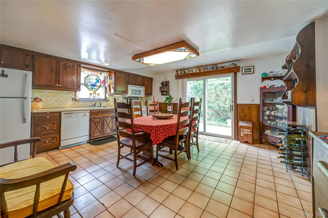 Photo of 34 Boulevard Avenue