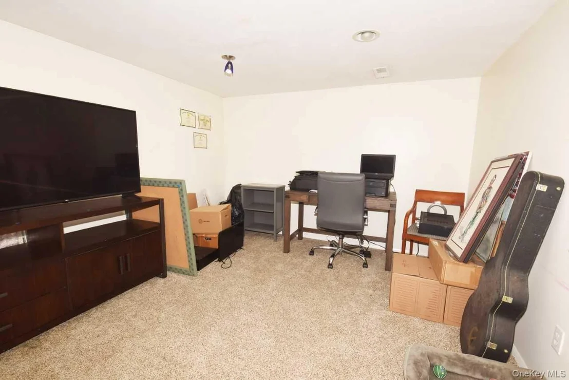 Photo of 90 Cornell Drive