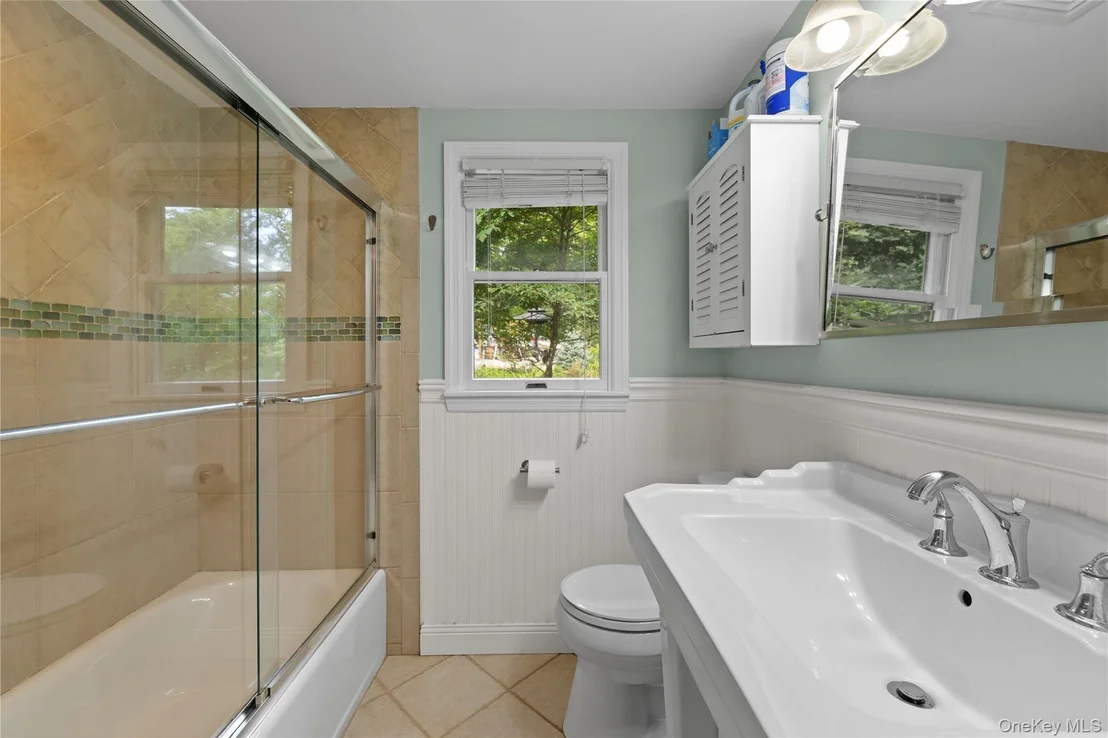 Photo of 18 Walnut Avenue