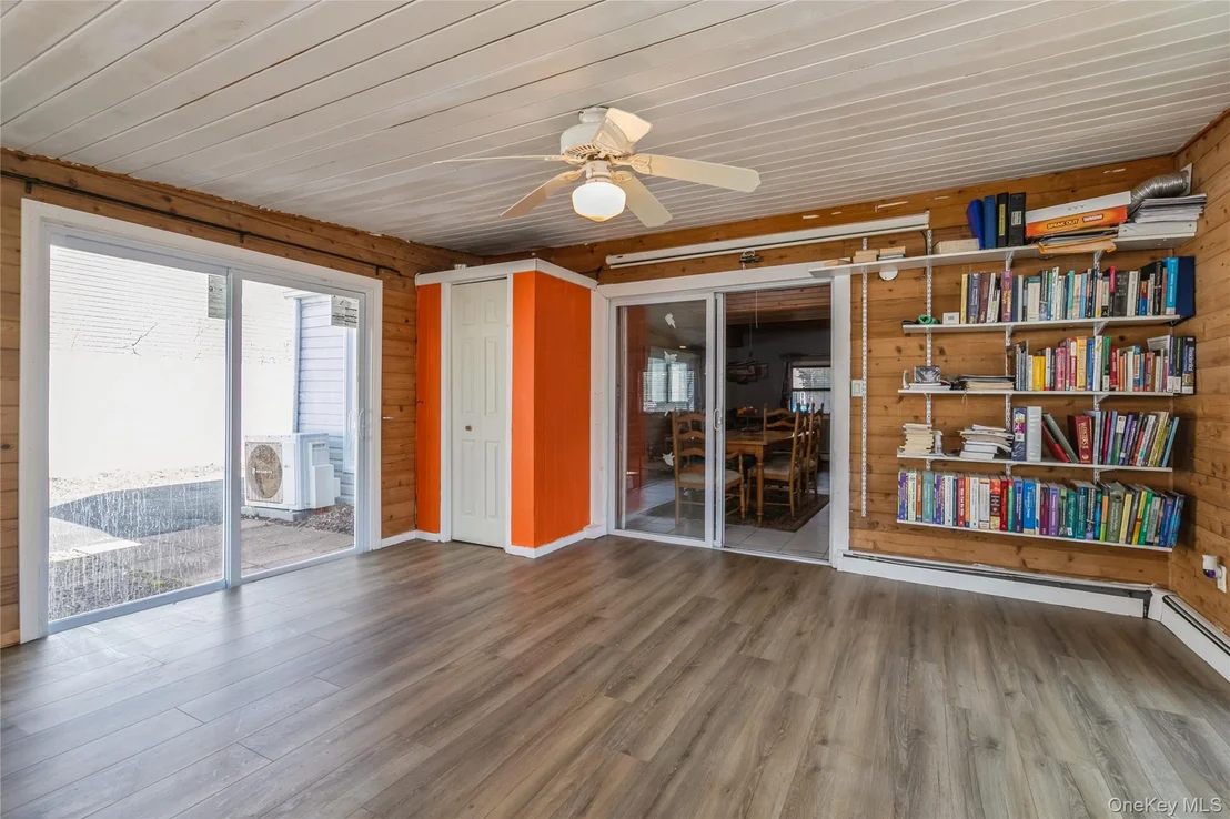 Photo of 84 Corbin Avenue