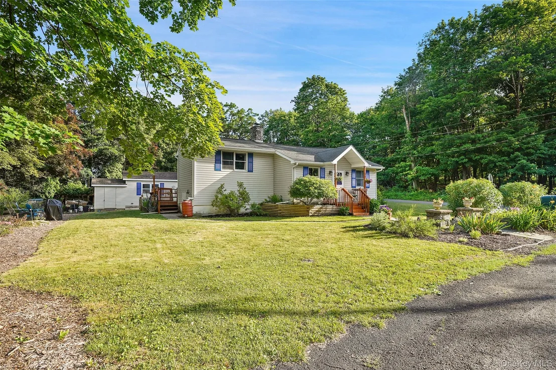 Photo of 9 Starview Avenue