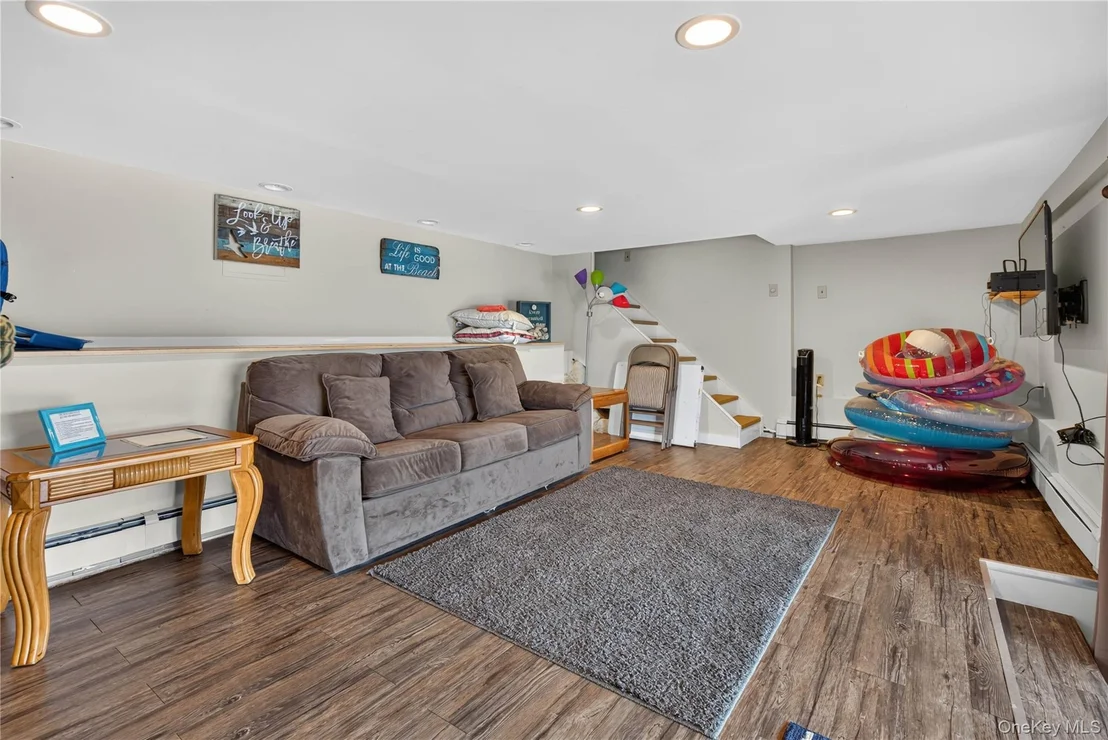 Photo of 297 Lake Drive