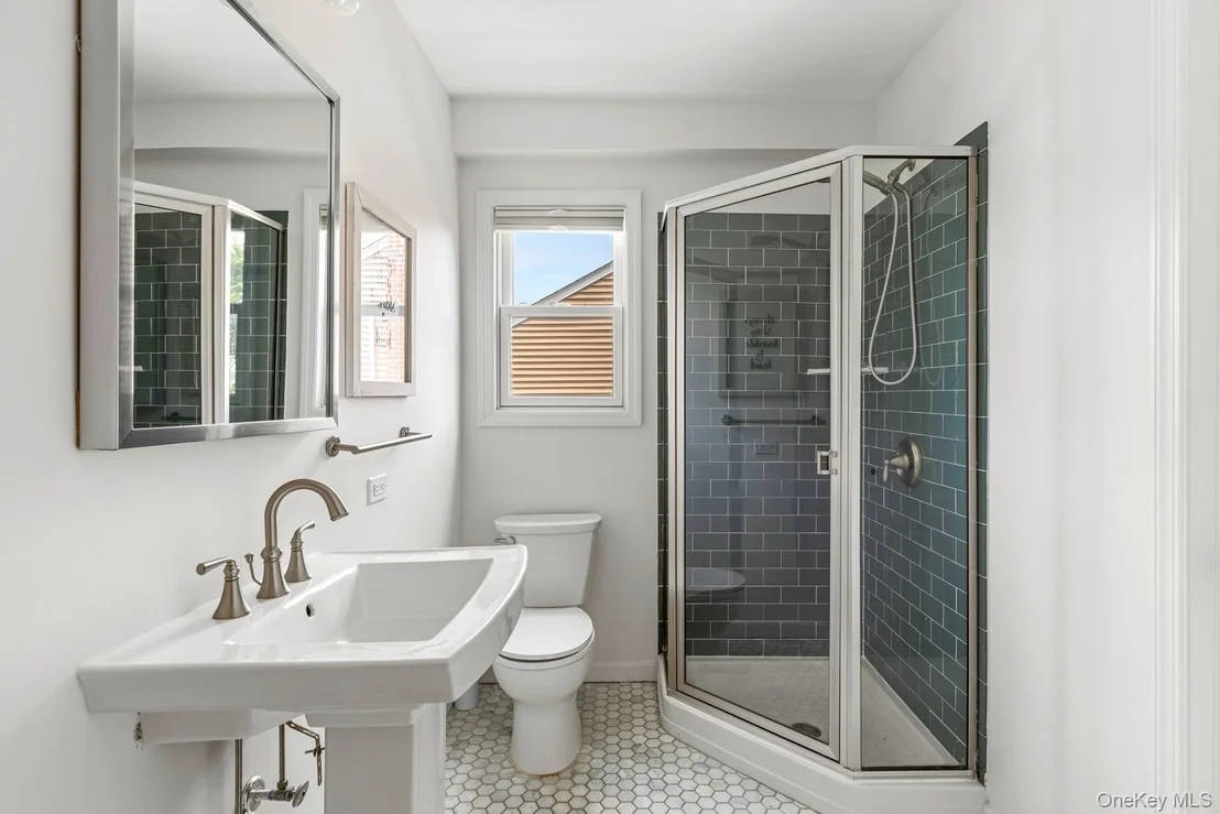 Photo of 565 Kell Place