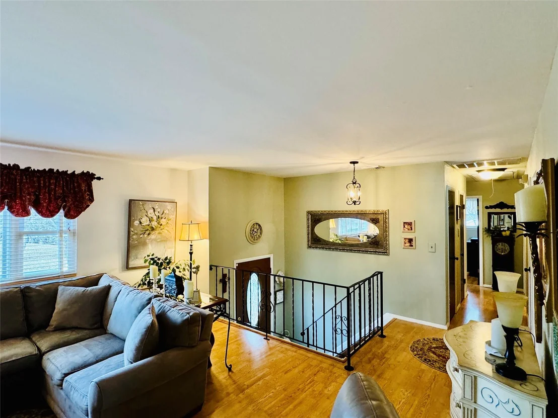 Photo of 97 Rolling Meadows Road