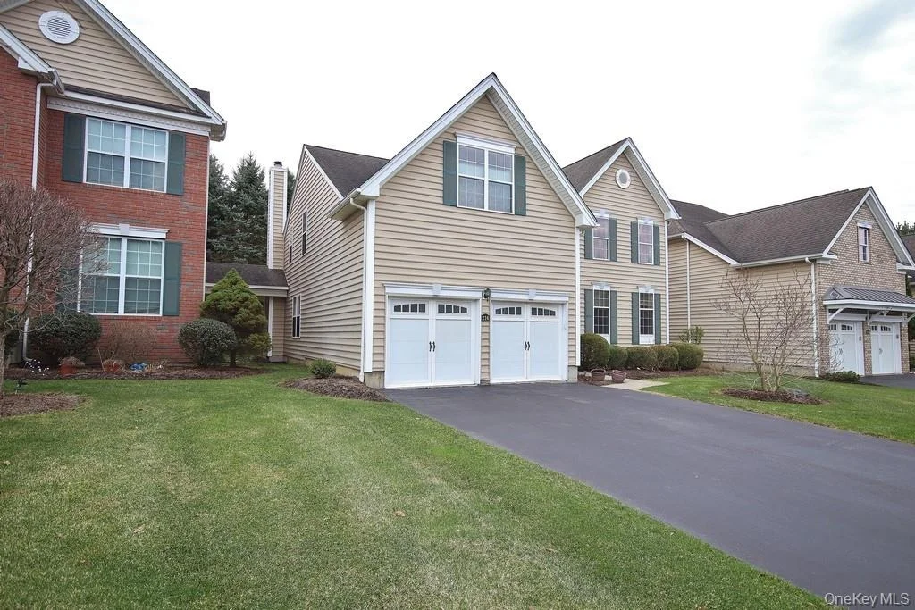 Photo of 216 Roosevelt Drive