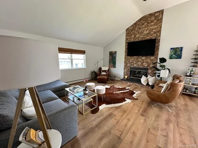 Photo of 7 Corwin Lane