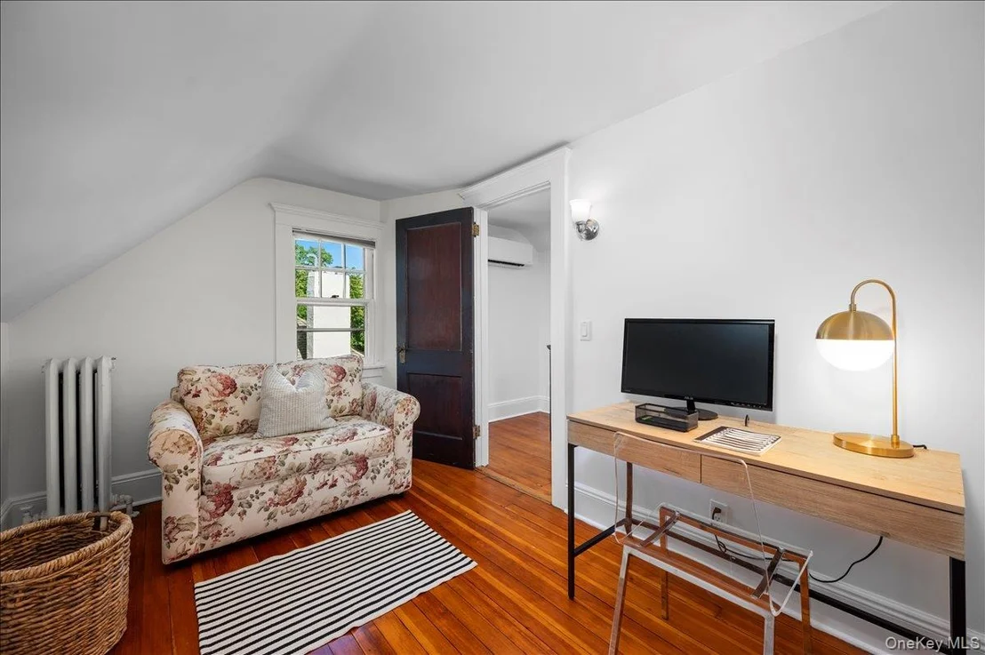 Photo of 89 Young Avenue