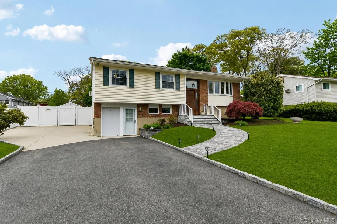 Photo of 4 Concord Lane