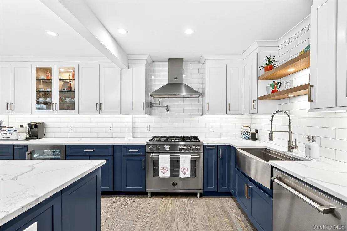 Photo of 53 Hazelton Road
