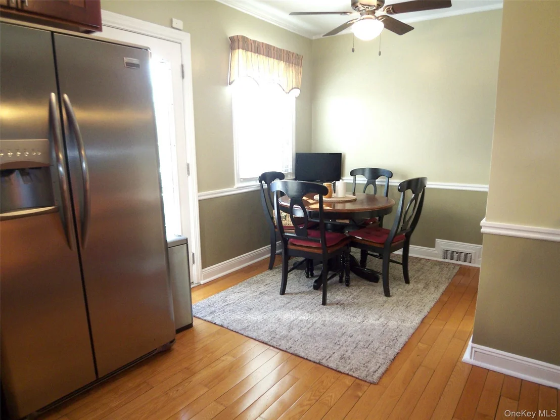 Photo of 40 Harding Parkway