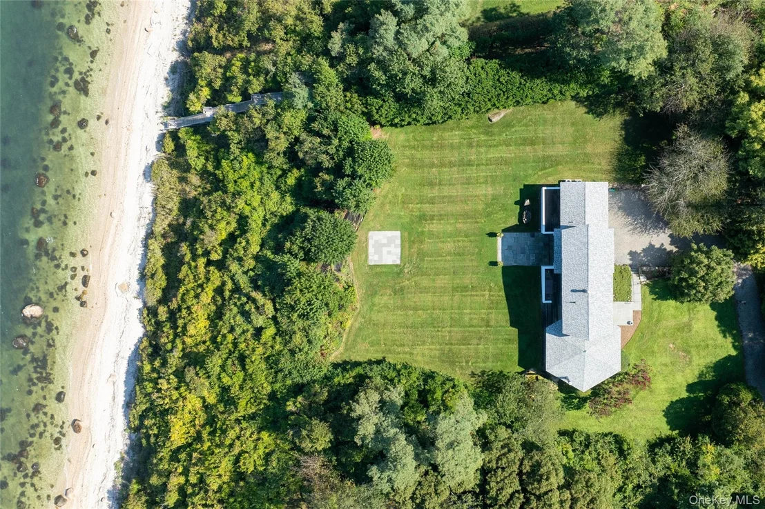 Photo of 900 N View Drive