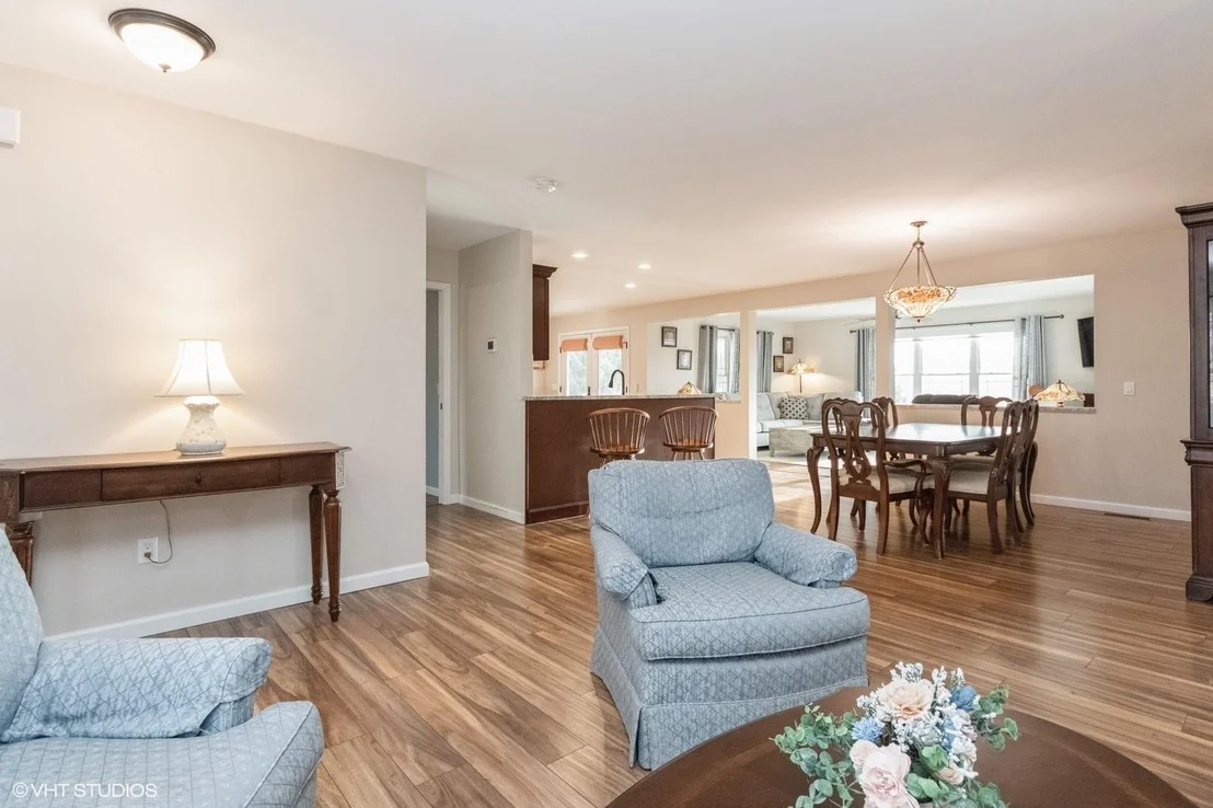 Photo of 46 Peaceable Way