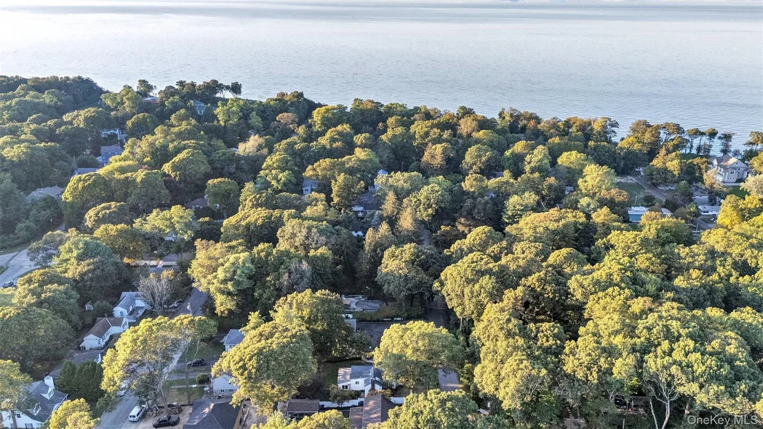 Photo of 108 Beach Road