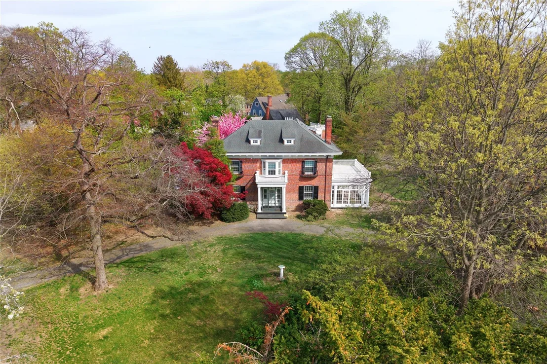 Photo of 44 North Drive