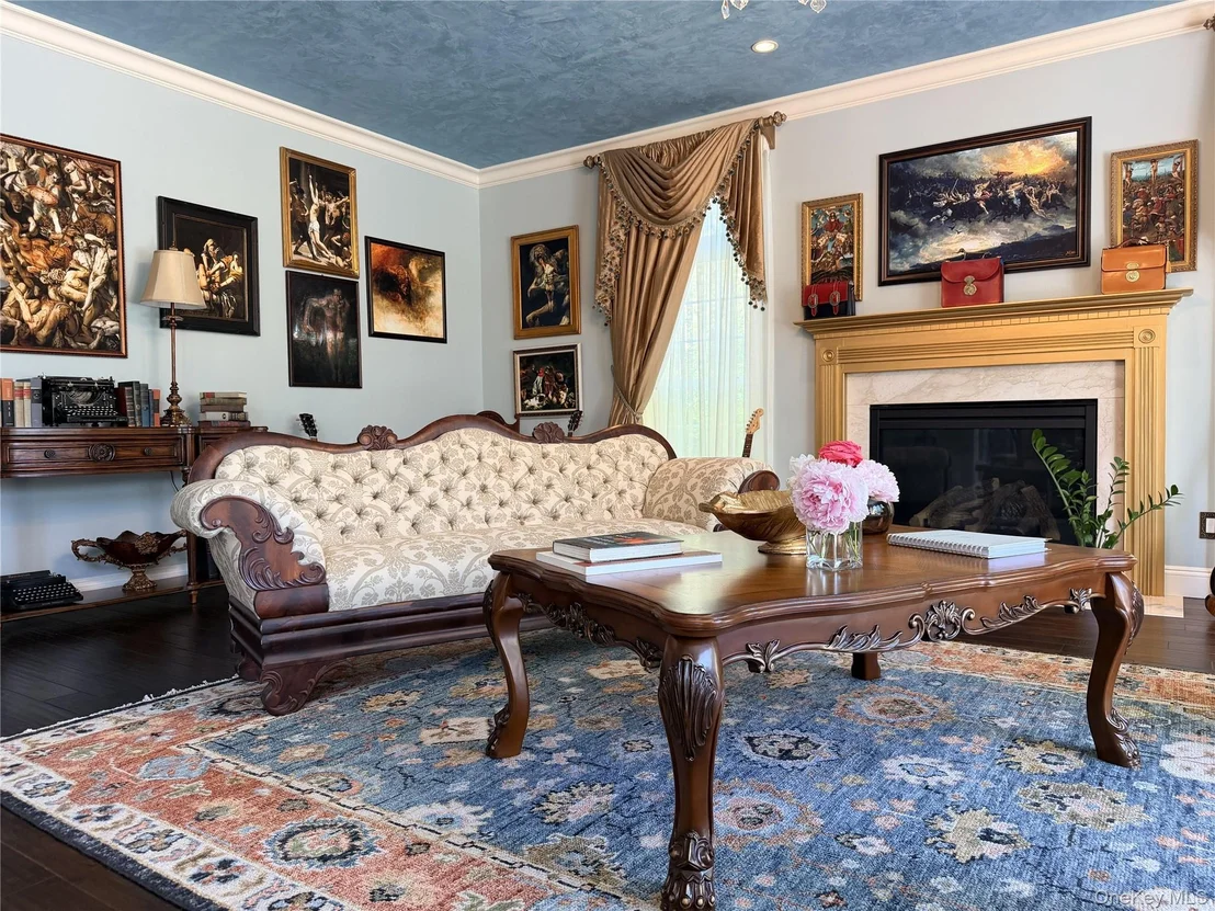 Photo of 38 Hamlet Woods Drive
