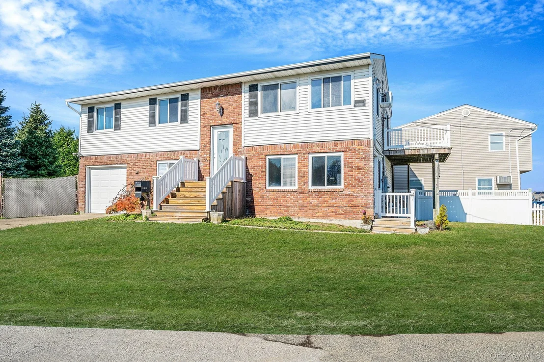 Photo of 4 Bay Place