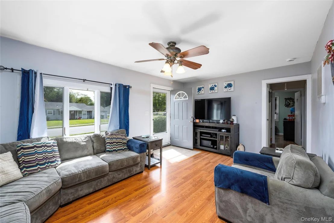 Photo of 52 Van Wyck Drive