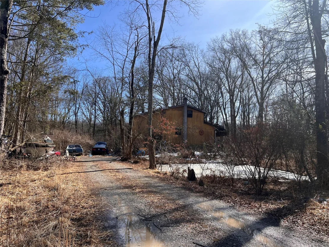 Photo of 2439 Bruynswick Road