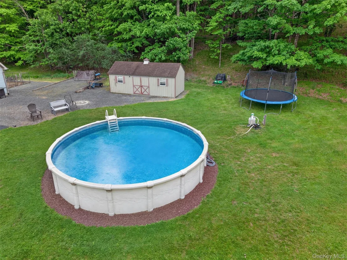 Photo of 233 Hill Road