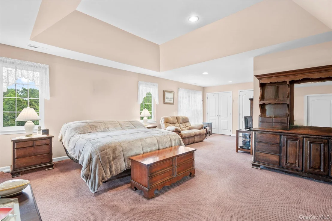 Photo of 653 Creekside Lane