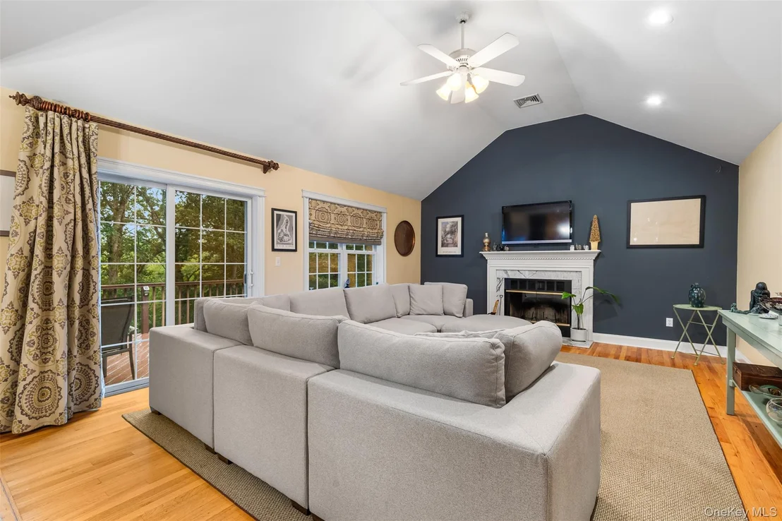 Photo of 17 Ruby Lane