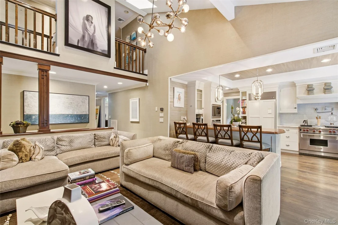 Photo of 83 Karol Place