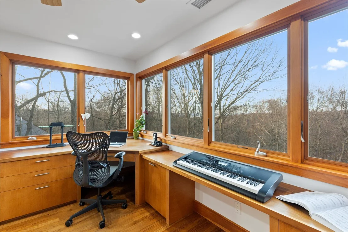 Photo of 44 Riverview Road