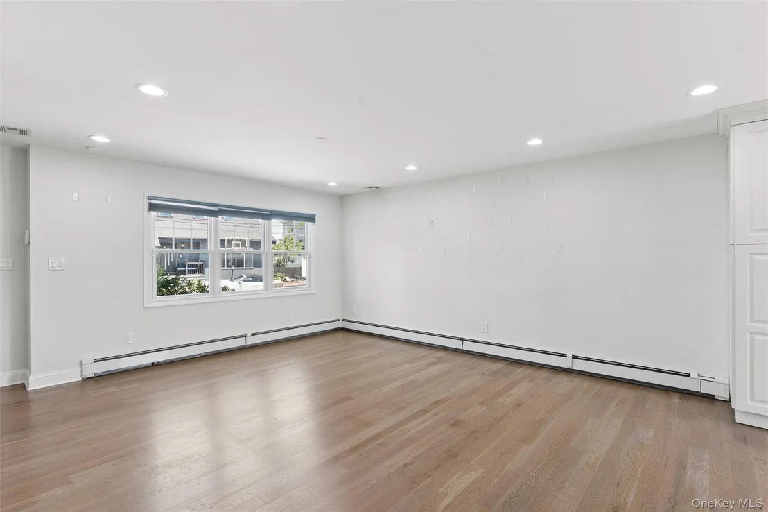 Photo of 161 Barbara Road
