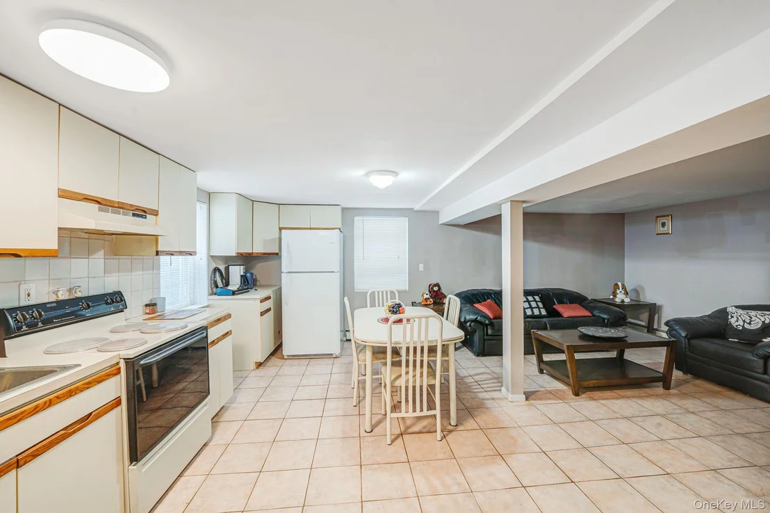 Photo of 3 Huron Road