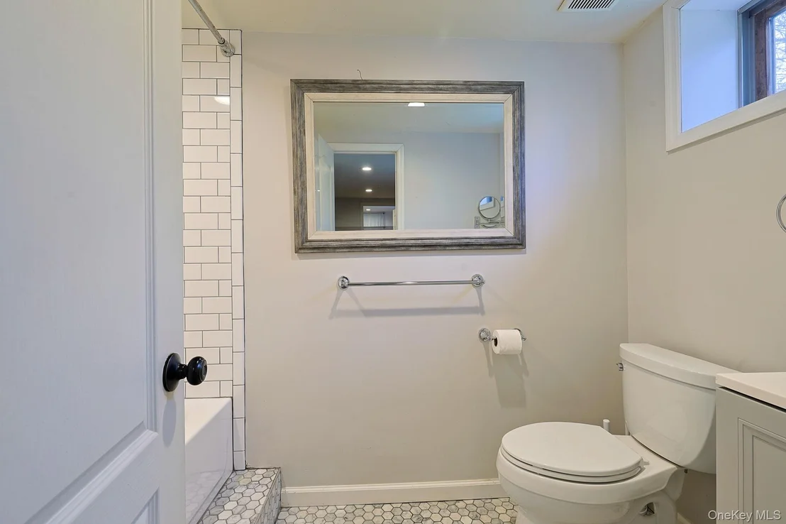 Photo of 412 Pine Grove Road