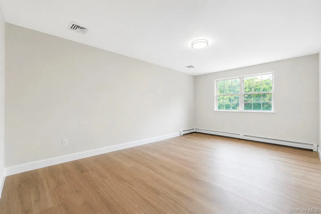 Photo of 11 Bates Lane