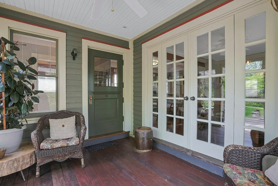 Photo of 1104 Elm Street