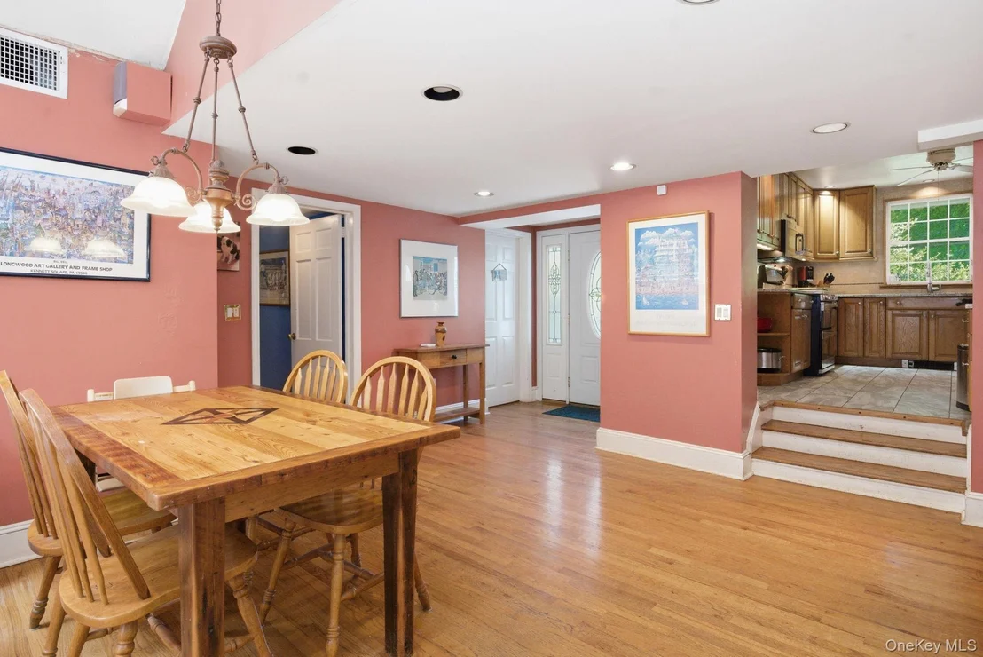 Photo of 2 Turner Drive