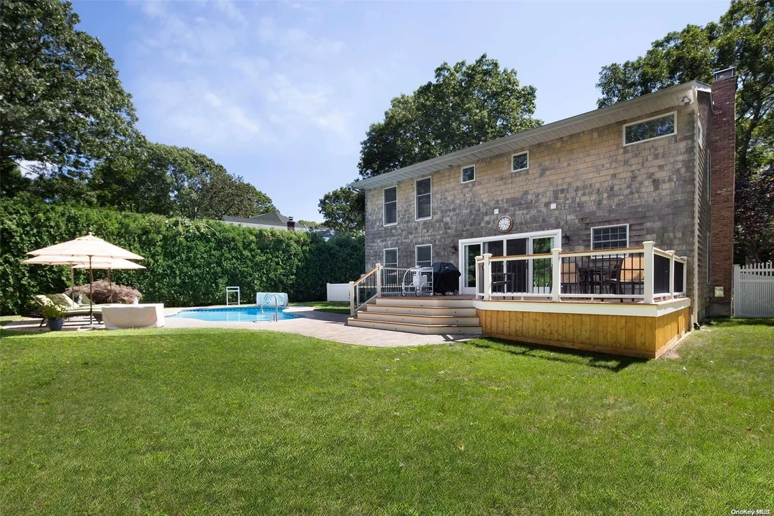 Photo of 44 Shore Road