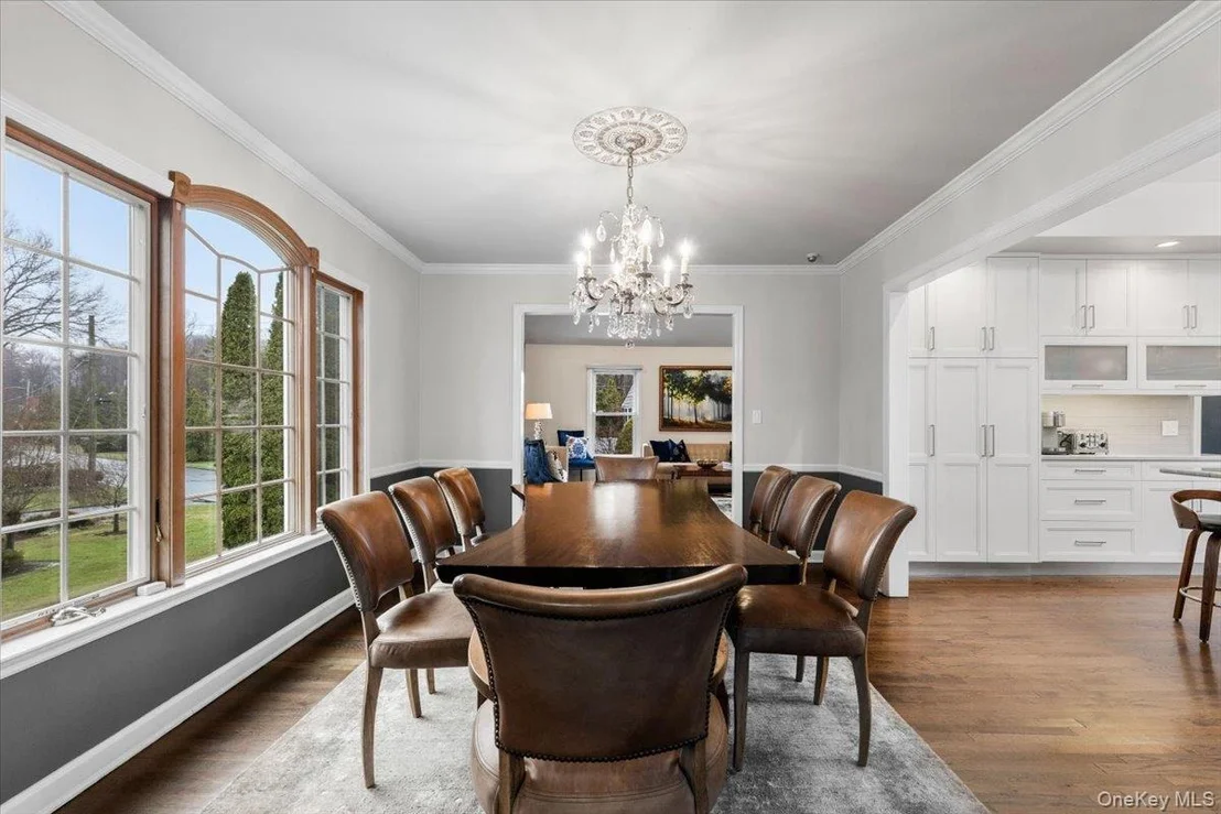 Photo of 14 Edgemont Circle