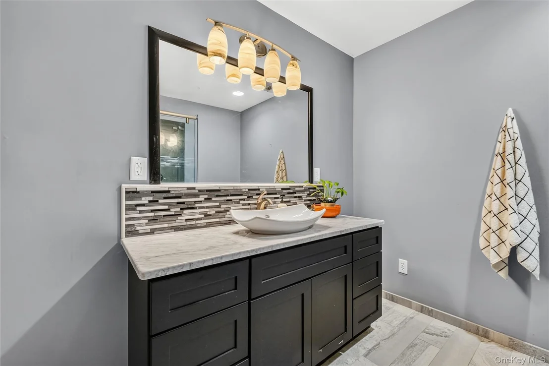 Photo of 14 Lisa Drive