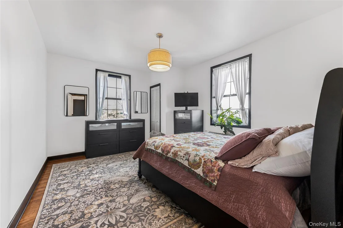 Photo of Unit 6C at 808 Bronx River Road