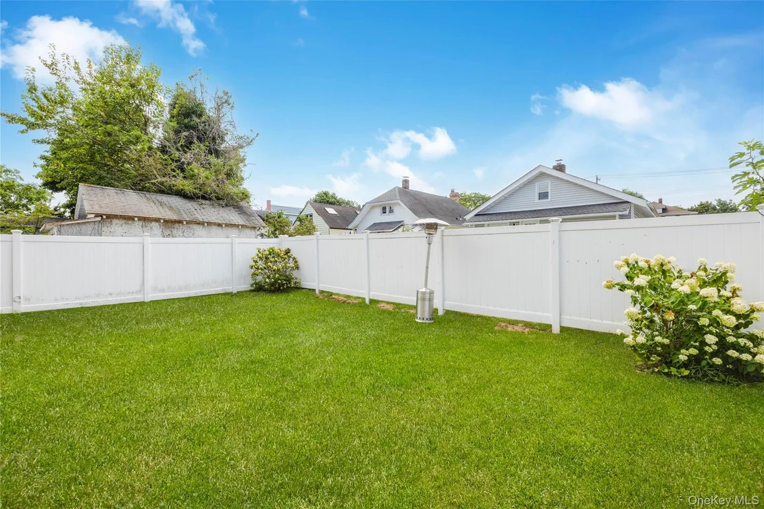 Photo of 2758 Harvard Place