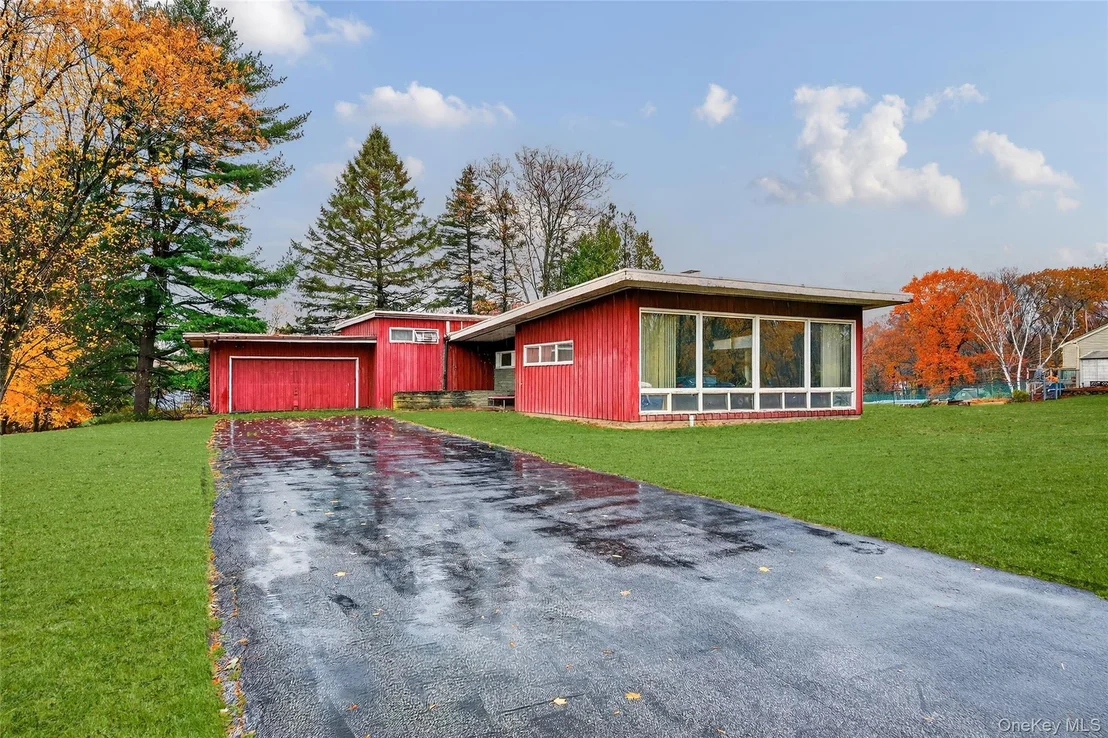 Photo of 57 Overhill Road