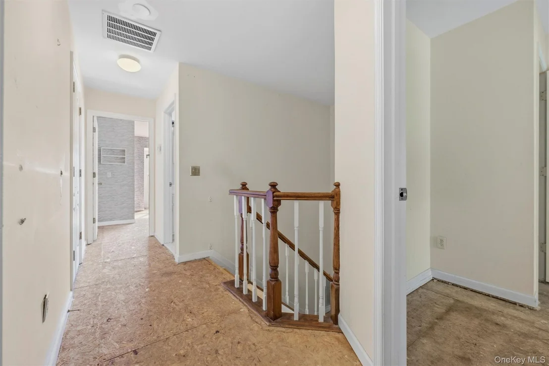 Photo of 14 Glen Eagles Drive