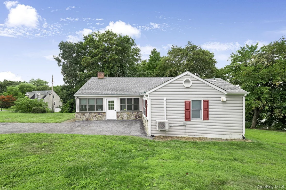 Photo of 11 Mountain View Road