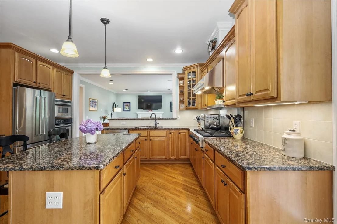 Photo of 20 Parkview Circle
