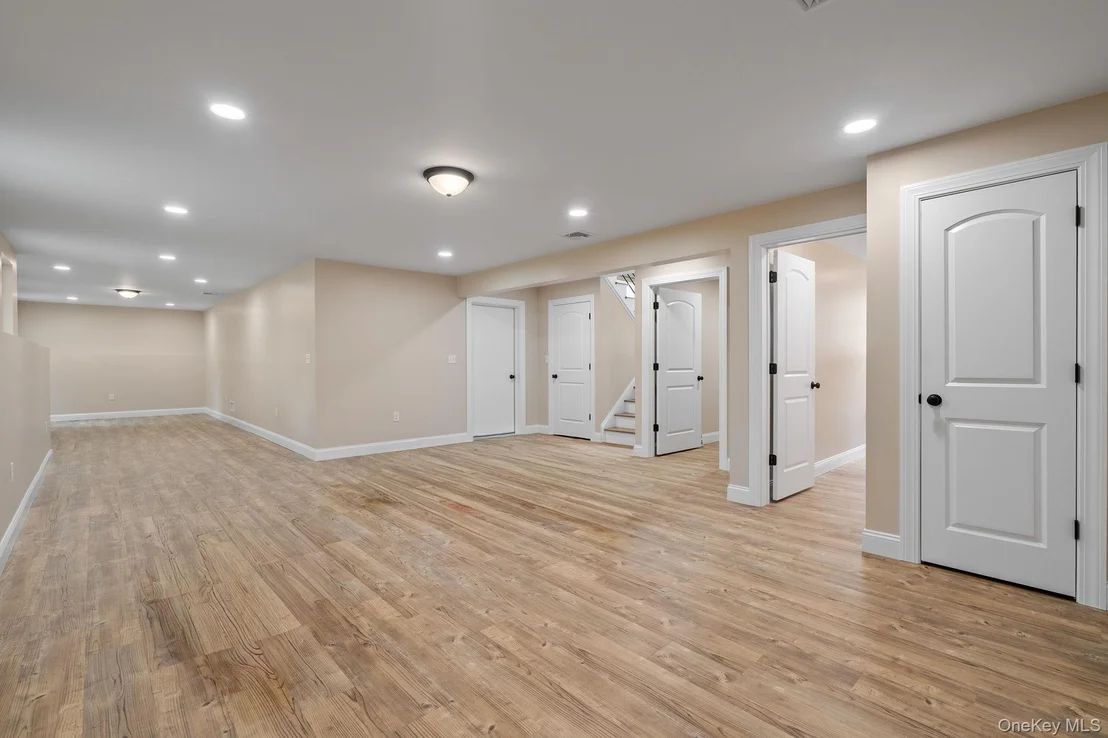 Photo of 61 Smith Avenue