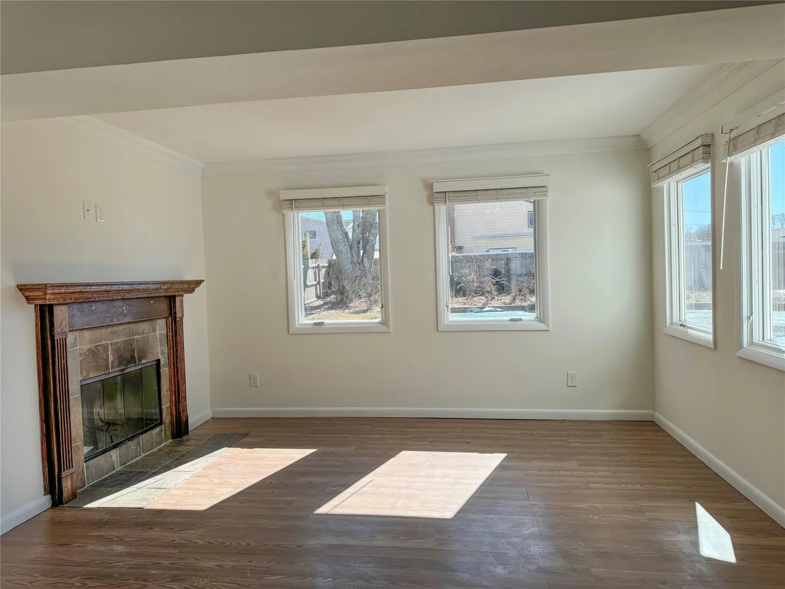 Photo of 14 Farner Avenue