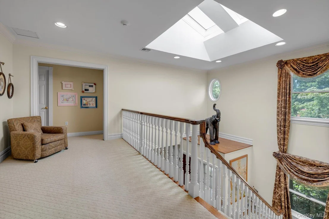 Photo of 8 Briarfield Drive