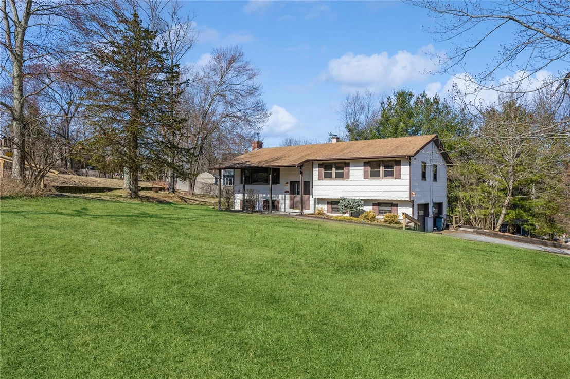 Photo of 74 Interlochen Parkway