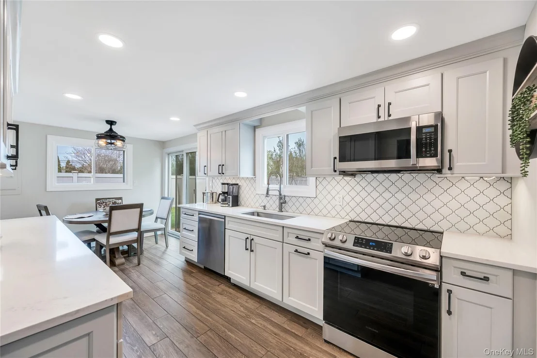 Photo of 55 Starfire Drive